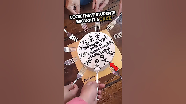 This Teacher’s Birthday Cake Didn’t Last 5 Seconds