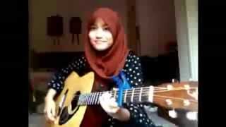 Download Lagu Video Cewek Cantik Bernyanyi Cewek Cantik Berhijab Nyanyi and Main Gitar, Suaranya Merdu Keren! MP3