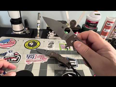 Let’s take a look at 2 super cutters in 15V steel Spyderco lightweights!!!