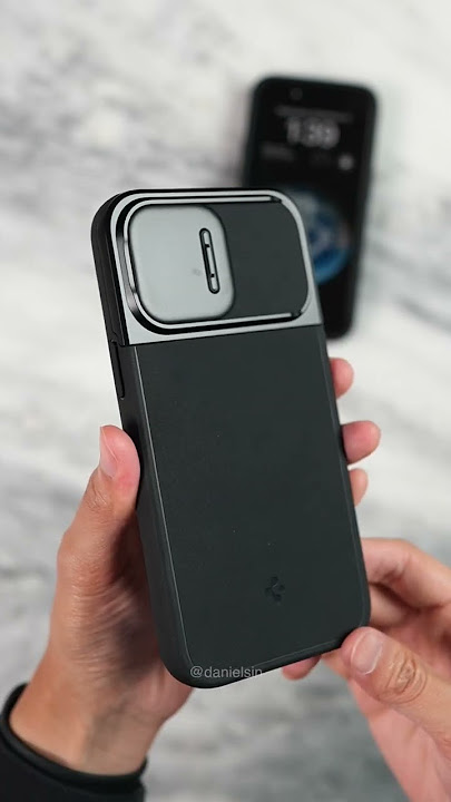 Spigen Optik - A case with a camera cover!