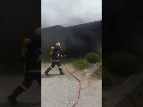 Βίντεο από τη φωτιά στην αποθήκη
