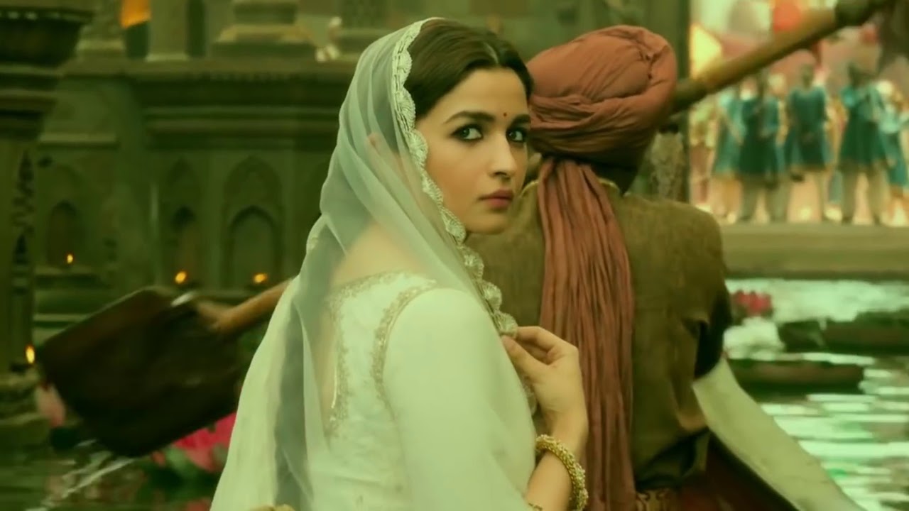 RRR theatrical trailer / RRR movie trailer 2020 - YouTube