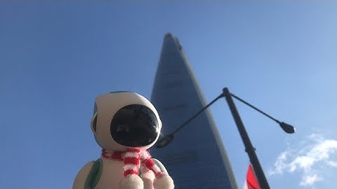 Let’s go outside with Eilik