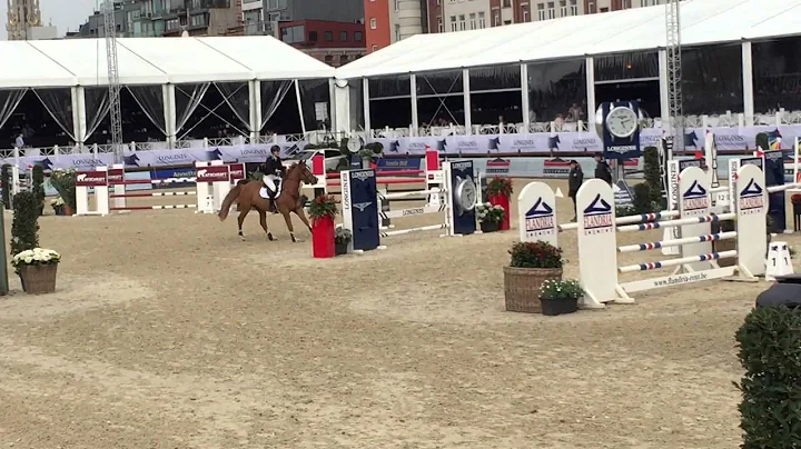 Annette Wolf - Espoir Du Loup Ewoud J LGCT Jumping...
