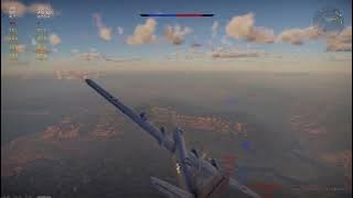 B-29 Superfortress Losing a Fight With Soviet Fighters | War Thunder