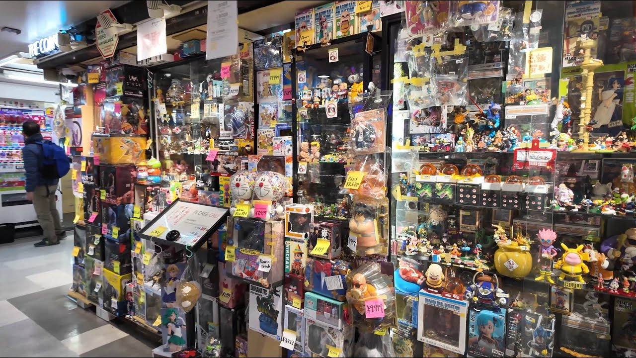 Saturday Nakano Broadway 2F - 中野ブロードウェイ2階（土曜日）