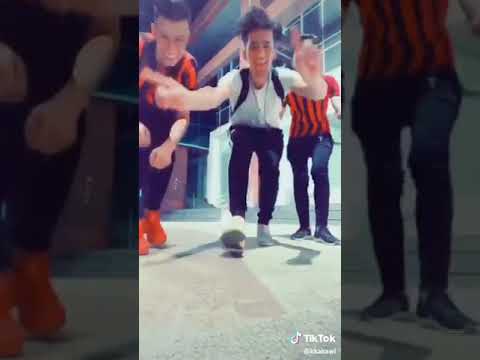 اي اي بو