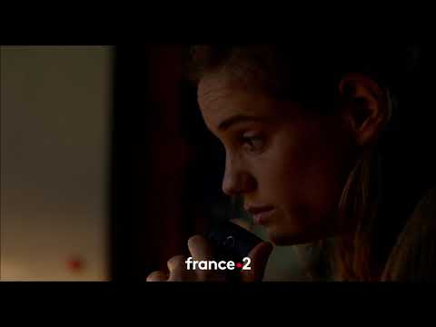 À l'intérieur -