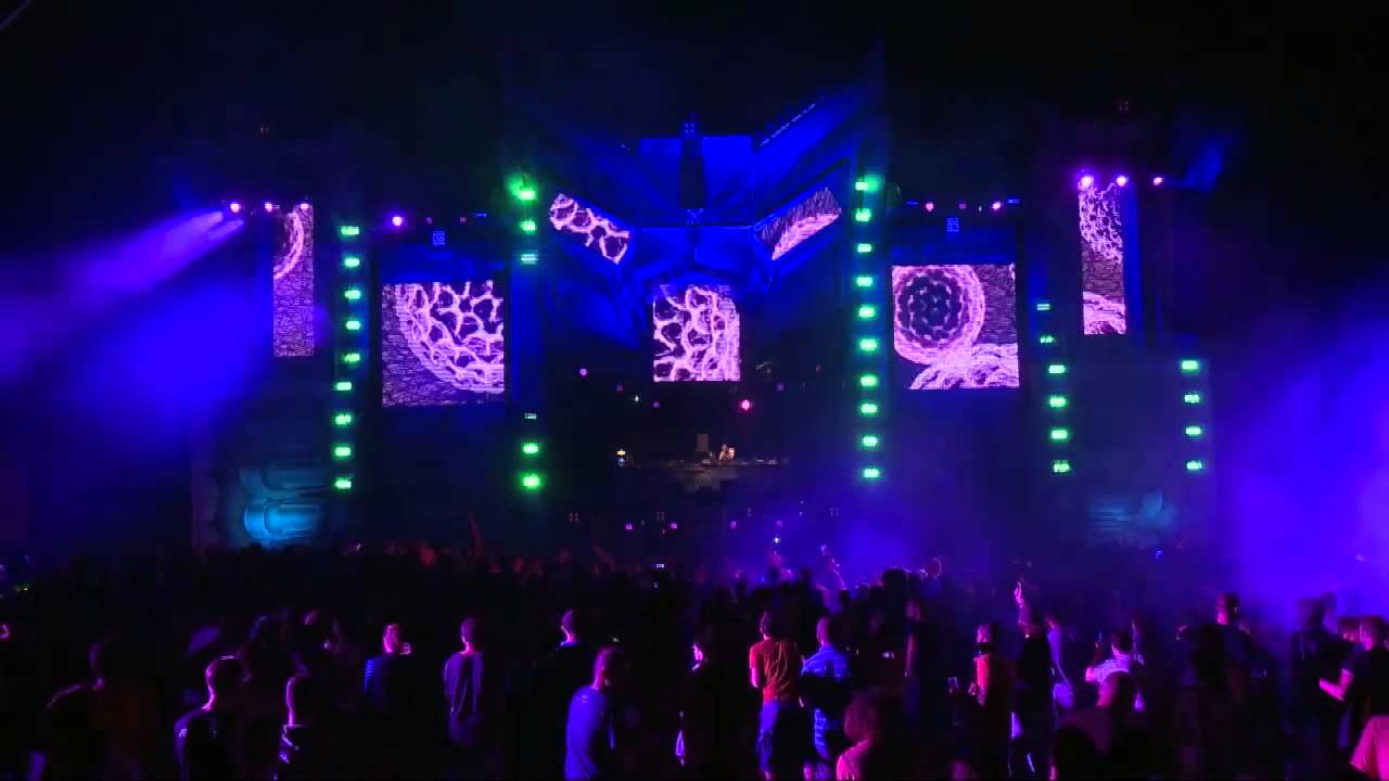 Drumsound & Bassline Smith - Let It Roll Open Air Festival 2013