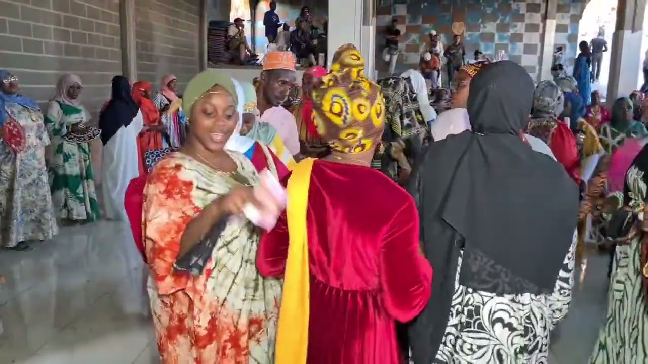 TOIRAB FEMMES MARIAGE ACHATA SOILIHI ET MR ALI SAÏD DIMADJOU ITSANDRA 