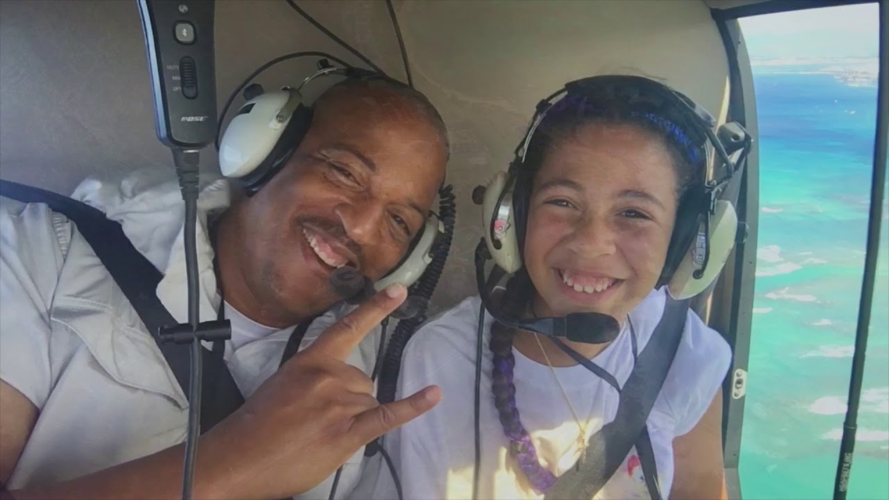 Isle Sights Unseen 45 minute tour of O'ahu with Novictor Helicopters