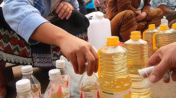 Saj cawv pob kws nyob Muang Sing, Luang Namtha, Laos