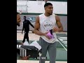 Damian Lillard gifts Giannis his 