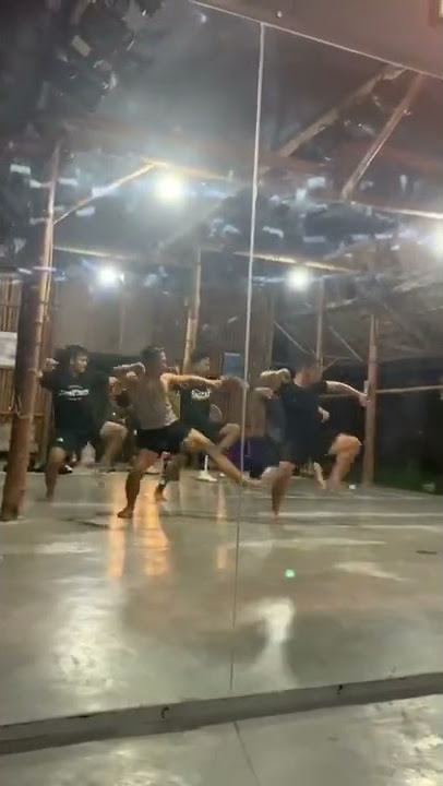 Srampat dance Indonesia jos