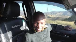 Download lagu UMFANA OMNCANE USEPHINDE WAMVIMBA FUTHI UKHUZANI WAMCULELA ENYE INGOMA WAMCELA UKUBA AMFAKE ESTUDIO.