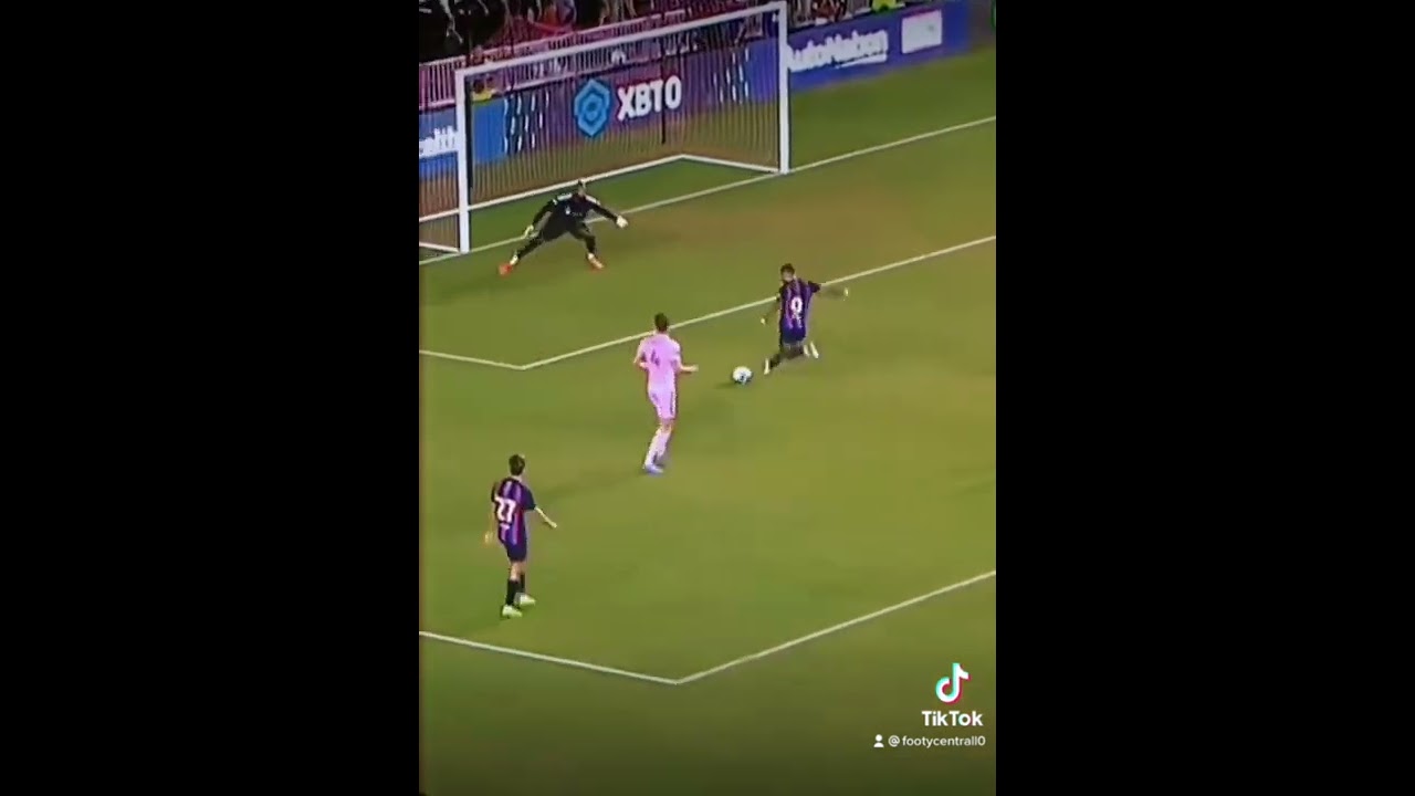 This Depay turn😱😱 