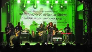 Wandra Live at RRI Jember