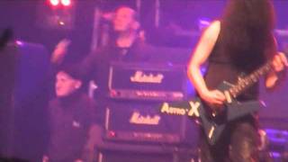 Phil Anselmo enjoying Morbid Angel´s song 'Chapel of Gouls' at Hellfest 2011