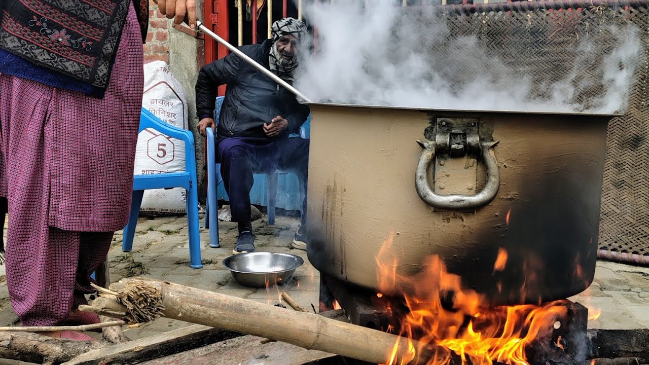 Traditional sweet dessert rasawal Music: Building A TreehouseMusician: As Tall As Pine (from Audiio)