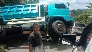Damtruk nyaris jatu di sorong papua barat#fyp