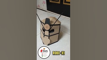 helm anime dari kardus ROBOT
