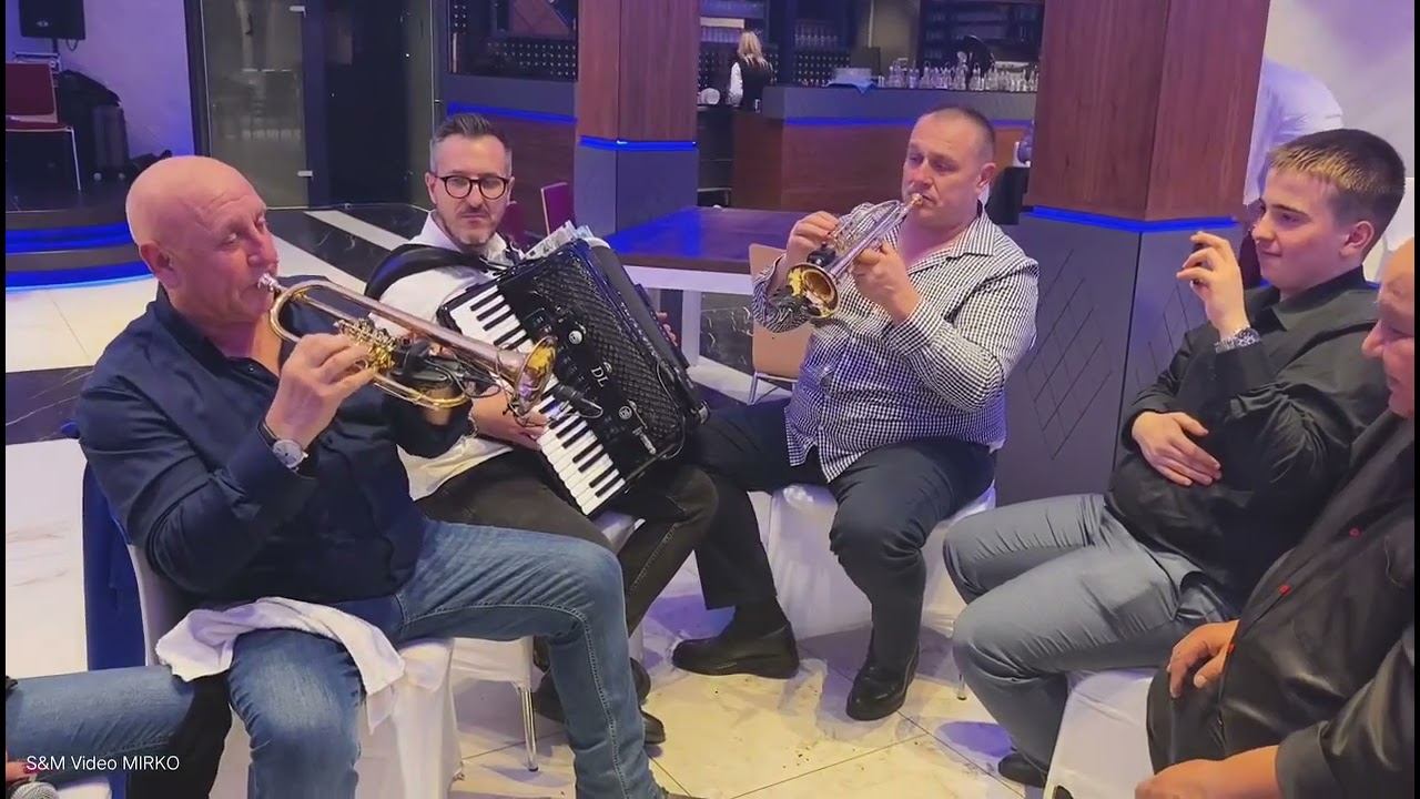 Maestro Gune i Mikan Njegusic..