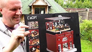 Lego-style London Underground station layout build LIVE! CADA C66008W