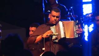 Video thumbnail of "La Pareja Del Momento-Silvestre Dangond & Rolando Ochoa Salgar Atlantico Fiesta privada 2012"