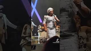 Dumi Mkokstad Ft Kholeka