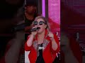 Kelly Clarkson Live Concert Evolution