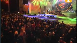 Video thumbnail of "Juanes, Es Por Ti, Festival de Viña 2003"