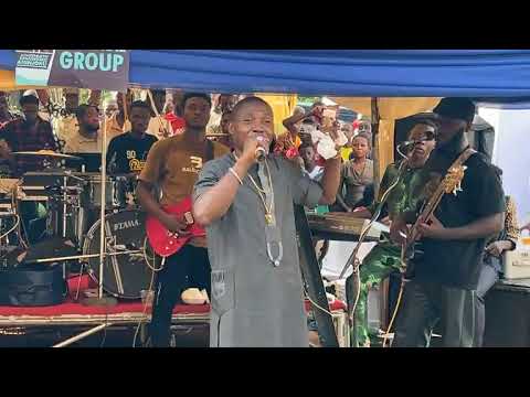 Ogugua Eze York latest live stage performance @Akpugo 042