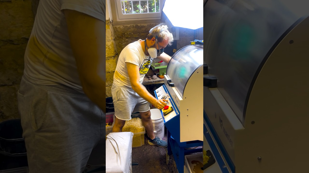 Sacrificing a monster Laguna Agate to my saw! 😳 