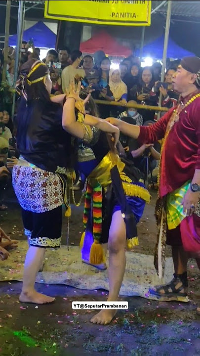 ilat Tanpo Balung#kesurupan #jaranan #kudalumping #jarankepang #ebeg #janturan #barongan #reog