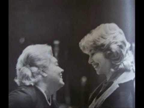 Beverly Sills & Eileen Farrell sing Donizetti's "M...