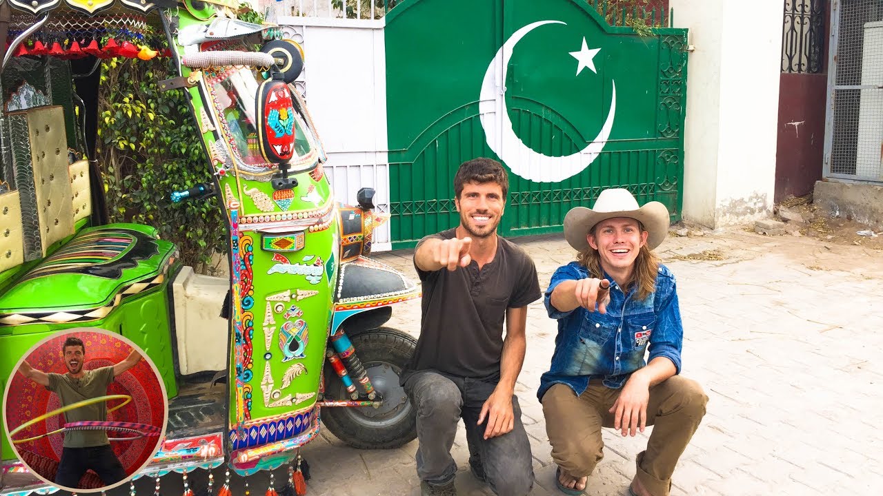 CollegeFree Official MeetUp – Sindh Travel Vlog – With the American Rickshaw Wala