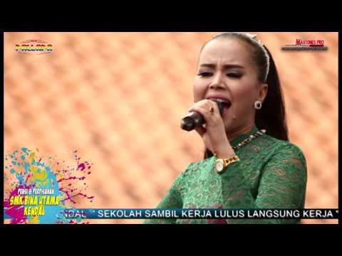 Cinta tak terbatas waktuDwi RATNA NEW PALLAPA LIVE SMK BINA UTAMA KENDAL