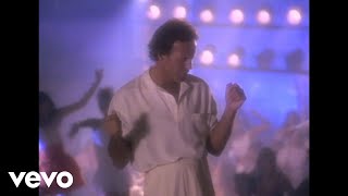 Watch Julio Iglesias Ae Ao video