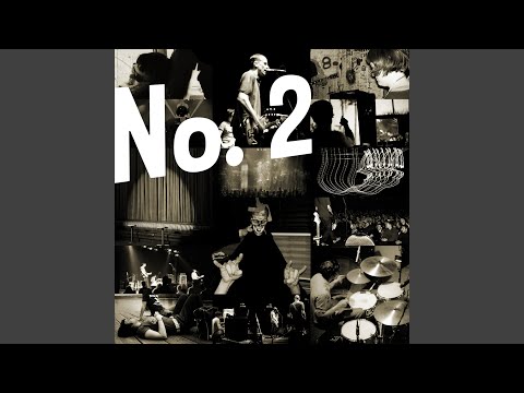 فقط به مرد جواب بده