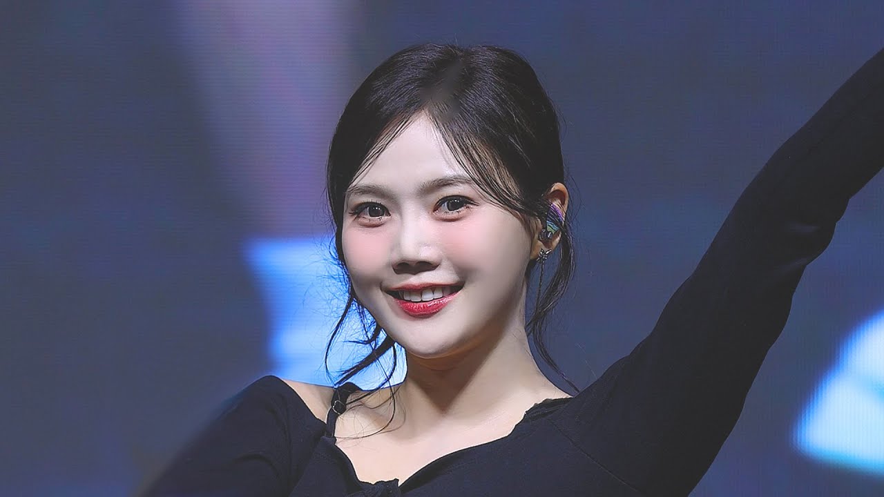 251001 오마이걸 효정 (HyoJung) 공주대 예산캠 Full Cam - 던던댄스, 돌핀, 비밀정원, Dirty Laundry, 살짝 설렜어 [4K 60p 직캠 FANCAM]