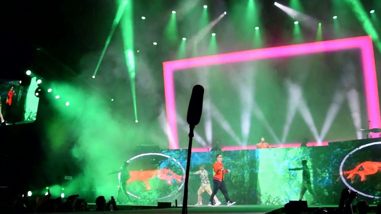 J BALVIN "Safari" - YouTube