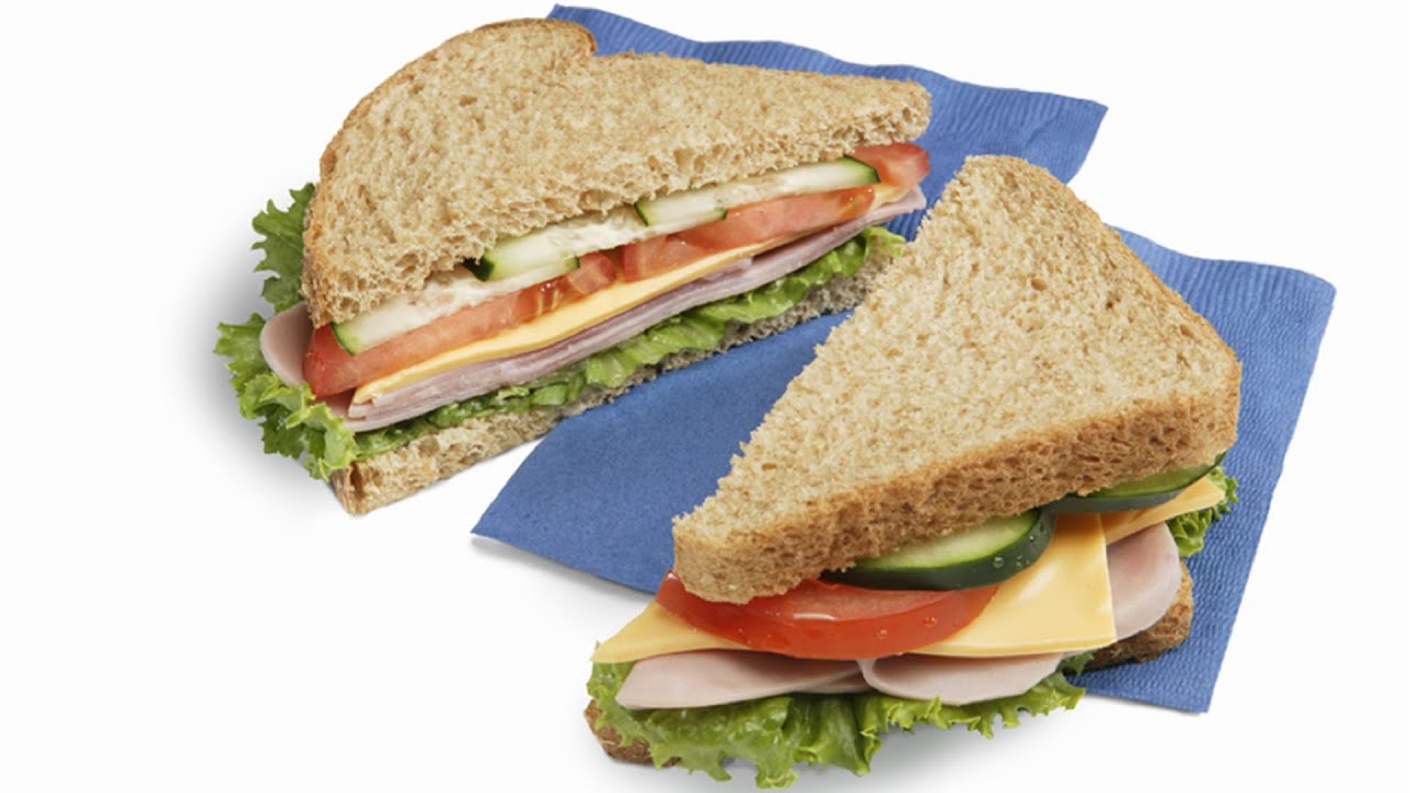 Сэндвич смотрит. Сэндвич. Закрытый бутерброд. Закрытые бутерброды. Сэндвичи для детей.