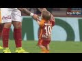 Sizi 1 dakika ağlatacak Wesley Sneijder klibi.(ağır hüzün içerir) offical video