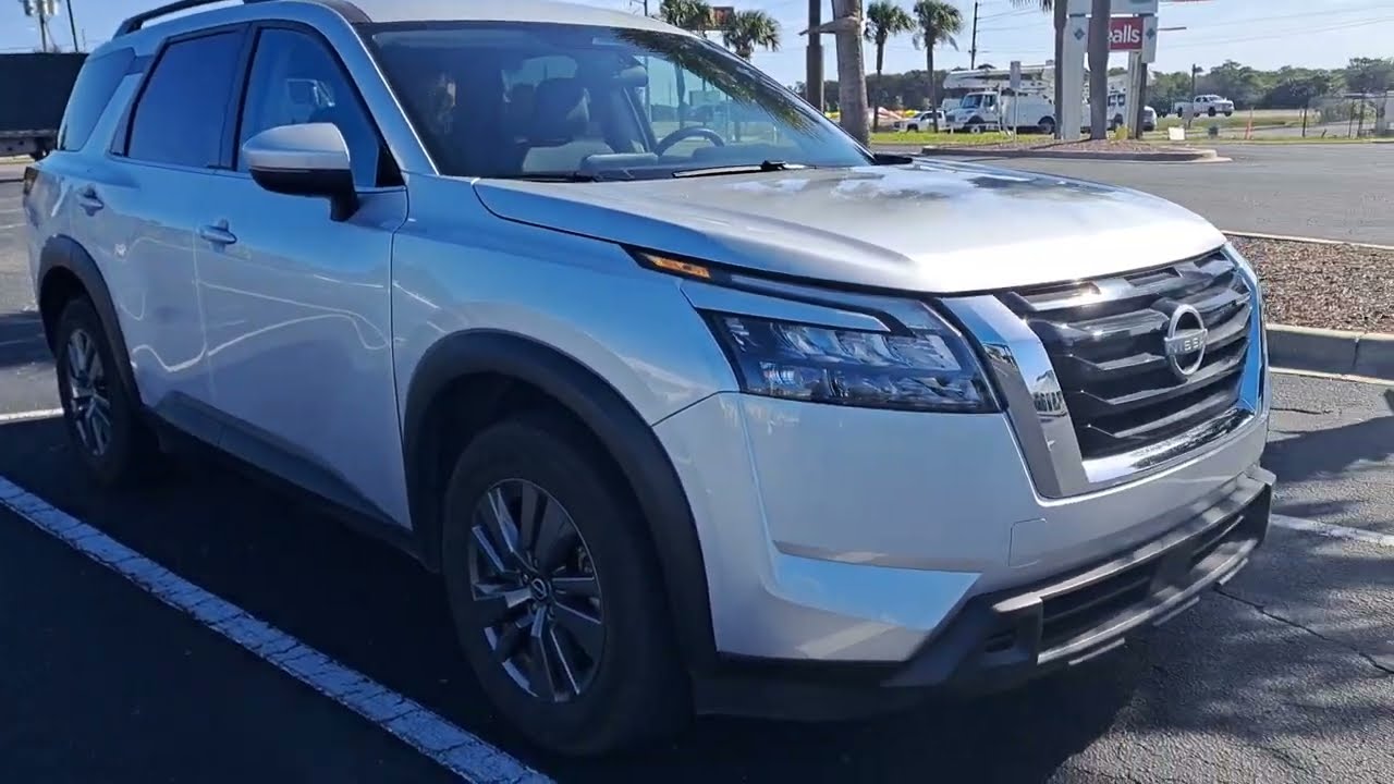 Nissan Pathfinder 2024 (Enterprise Rent-A-Car Experience)