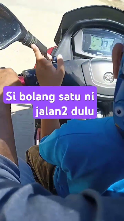 Rhadyt jalan- jalan sama ayah bund