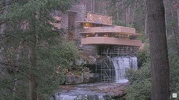 Time Lapse of scaffolding being removed from the Iconic View at Fallingwater