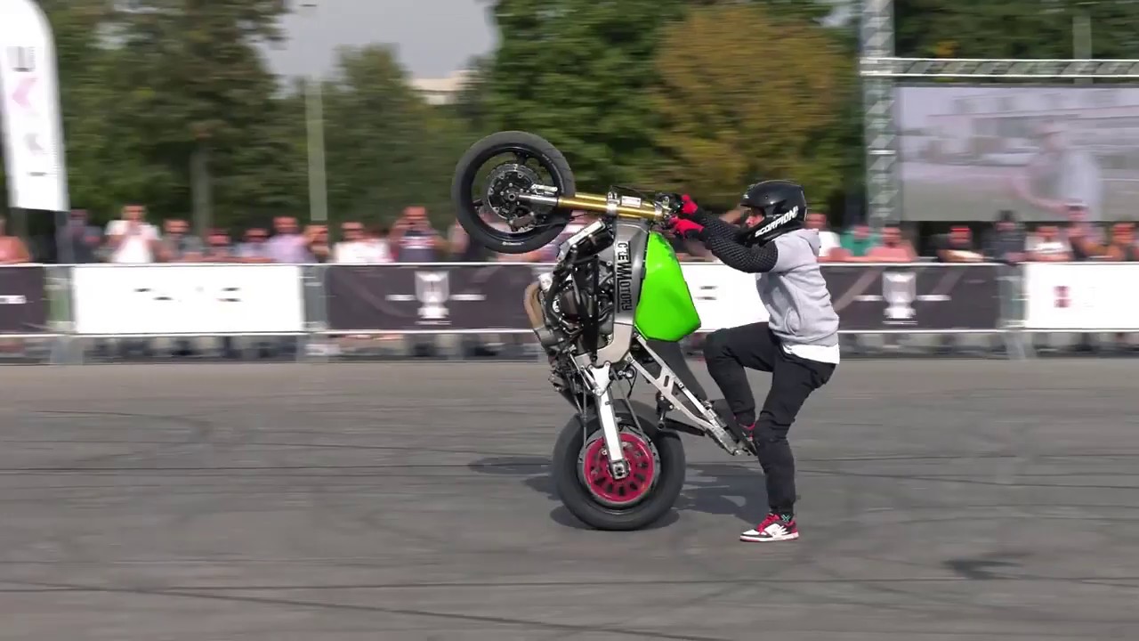 French Stunt Style dangerous - YouTube