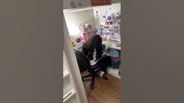 Where my swifties at? 😭 #adventcalendar #christmasgifts #taylorsversion #bracelets