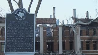Man in custody after Mason County Courthouse burns down | FOX 7 Austin