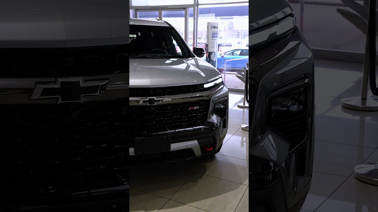 The 2024 Chevrolet Traverse Z71 in sleek Sterling Gray Metallic